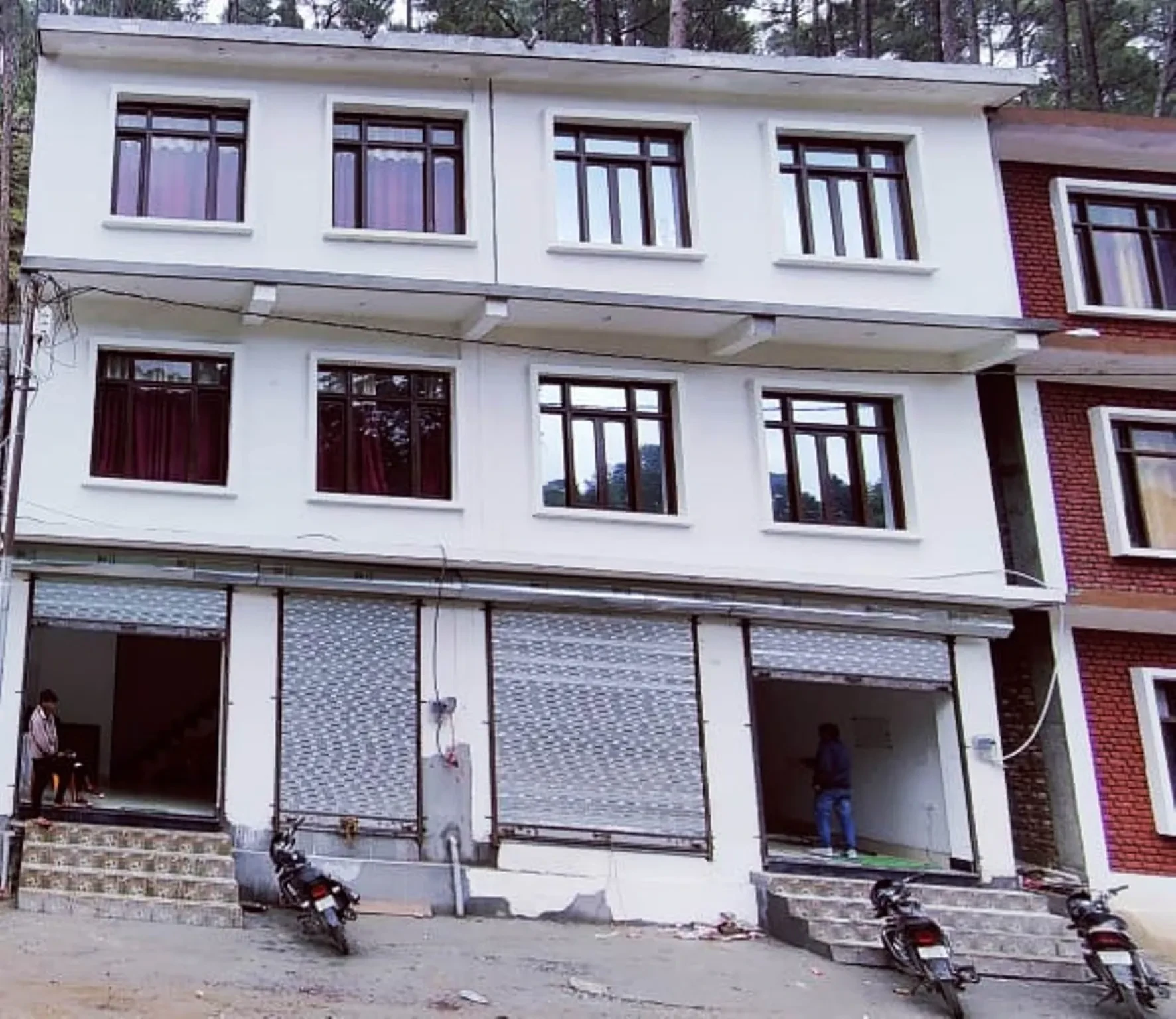 Hotel Dilagiri Uttarkashi [Hotel Entrance]