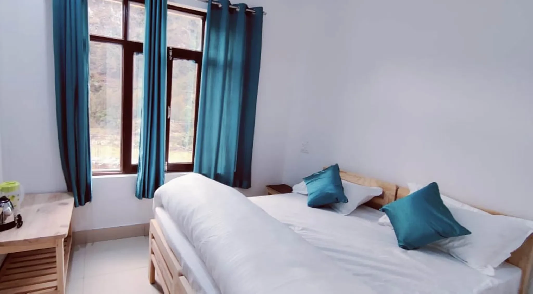 Hotel Dilagiri Uttarkashi [Mountain View]