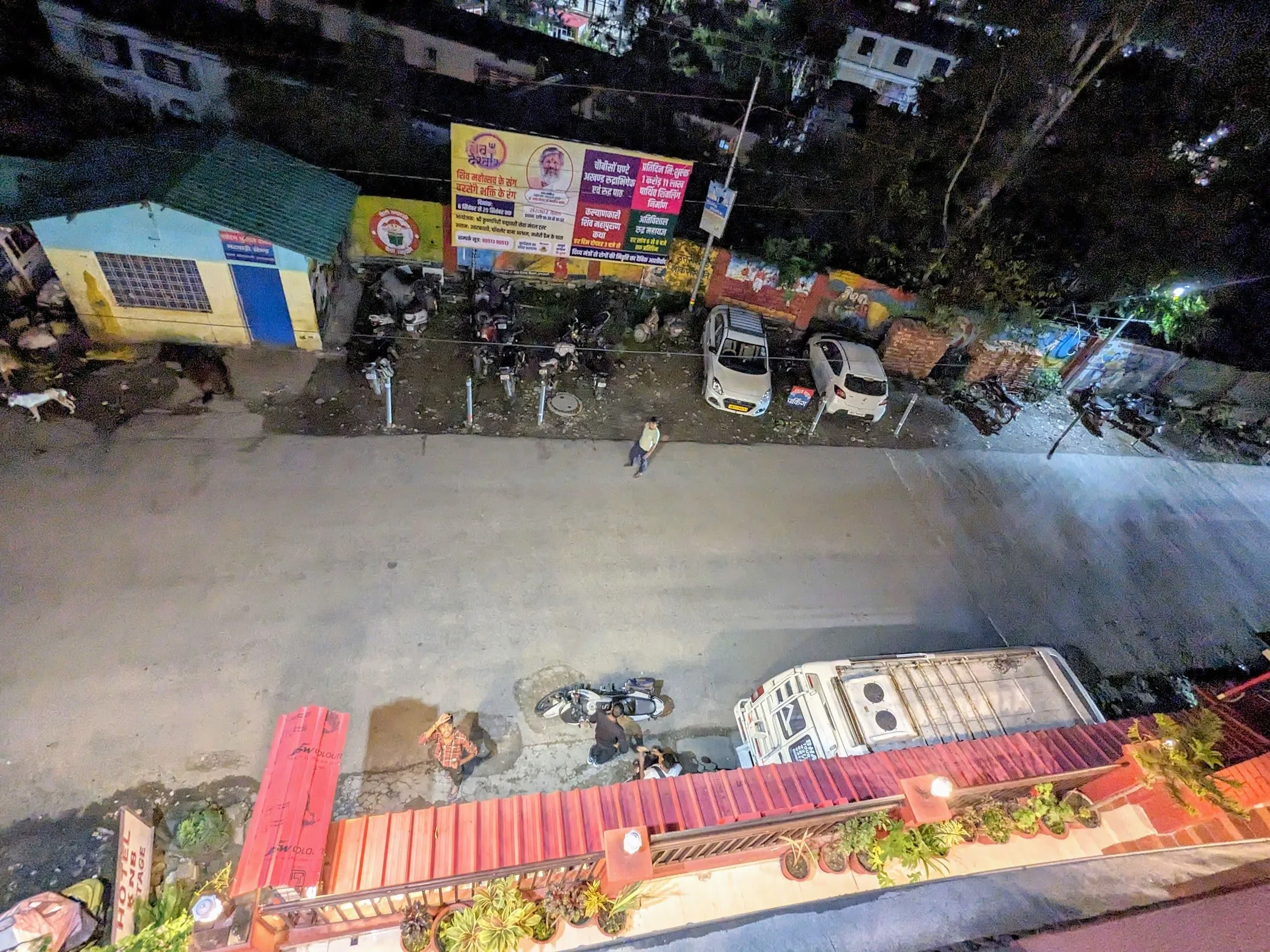 Hotel KNB Heritage Uttarkashi [Parking]