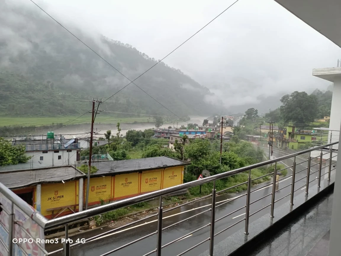 Hotel Rudransh Uttarkashi [Outdoor View]