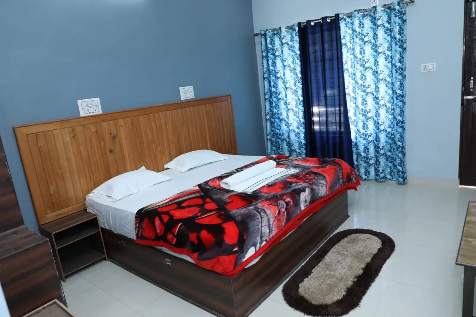Hotel Vaibhav Ganga Uttarkashi [Air Conditioning Bed Room]
