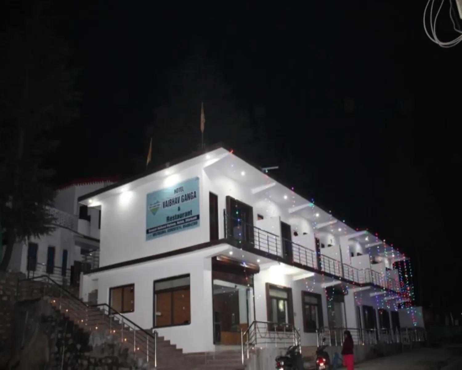 Hotel Vaibhav Ganga Uttarkashi [Hotel View At Night]