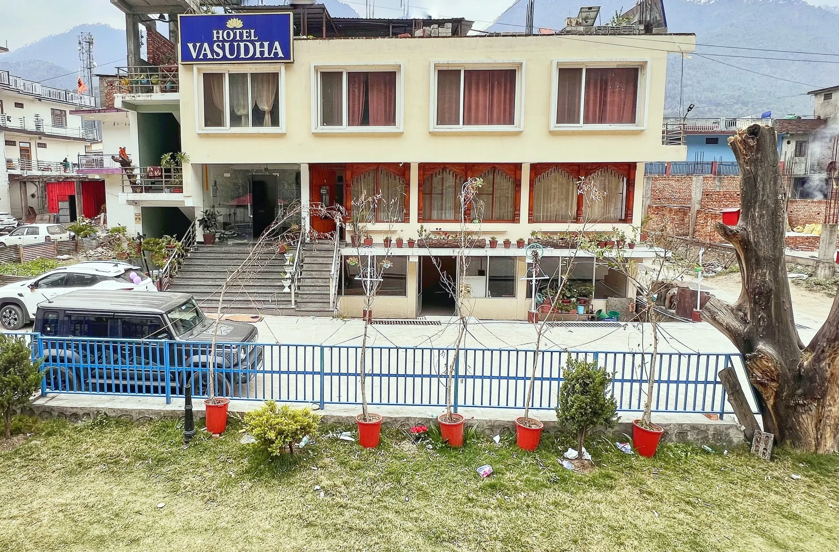 Hotel Vasudha Uttarkashi [Hotel Front View]