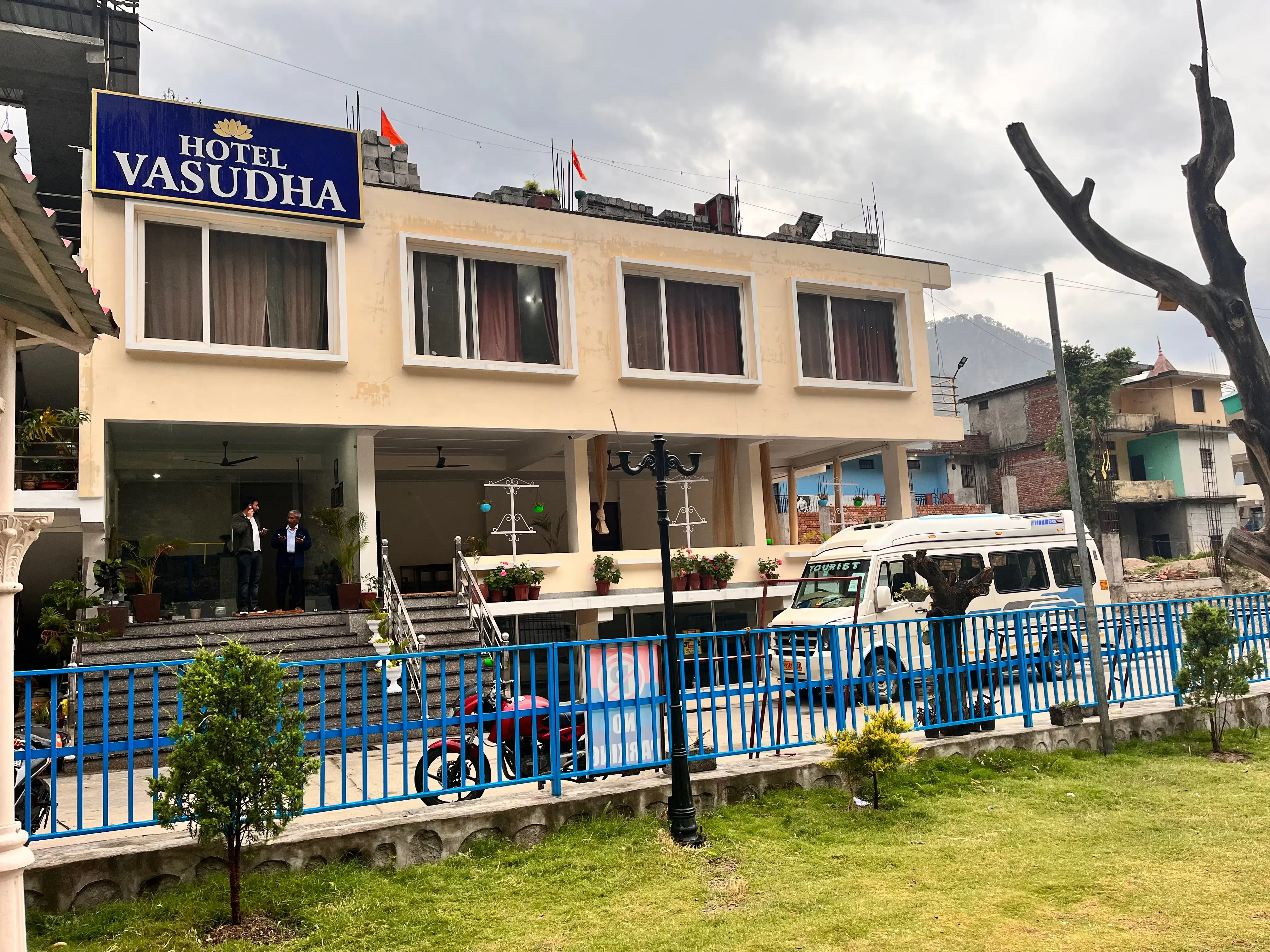 Hotel Vasudha Uttarkashi [Hotel Full View]