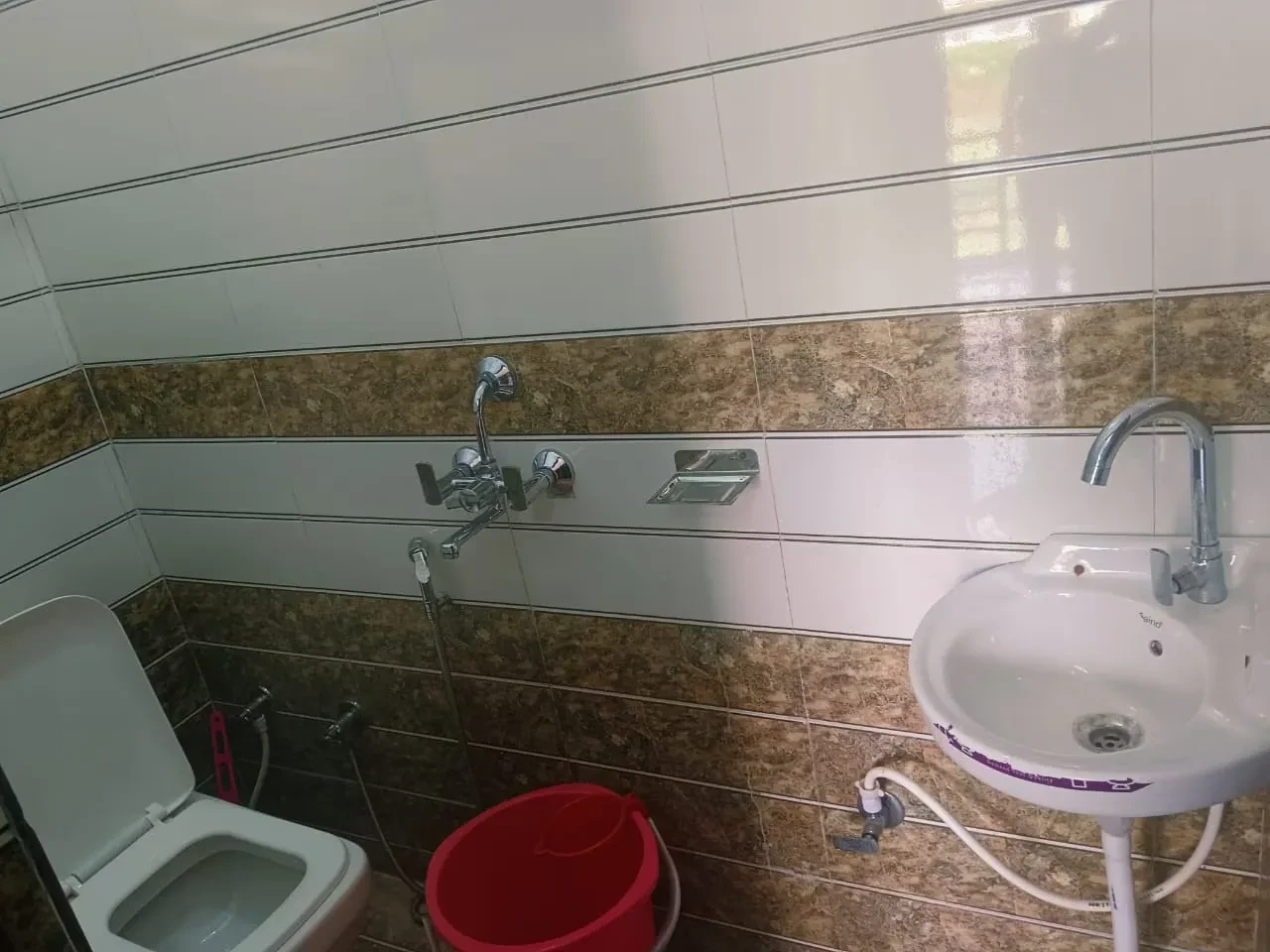 Hill Dew Homestay Uttarkashi Uttarkashi [Attached Bathroom]