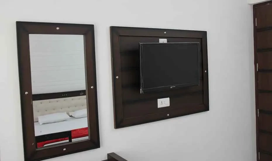 Hotel Akash Ganga Uttarkashi [Flat-Screen TV]