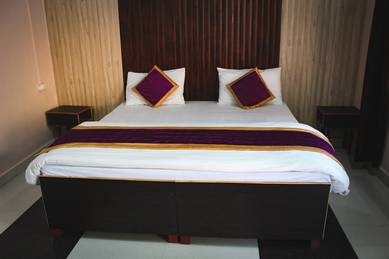 Yaantra Retreat Uttarkashi [Full Bed Room]